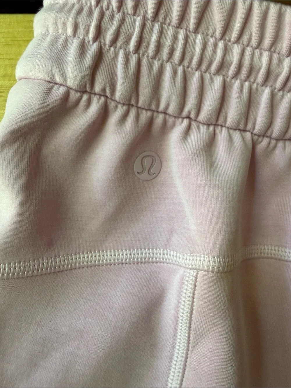 Women’s lululemon softstream high rise light pink shorts size 2